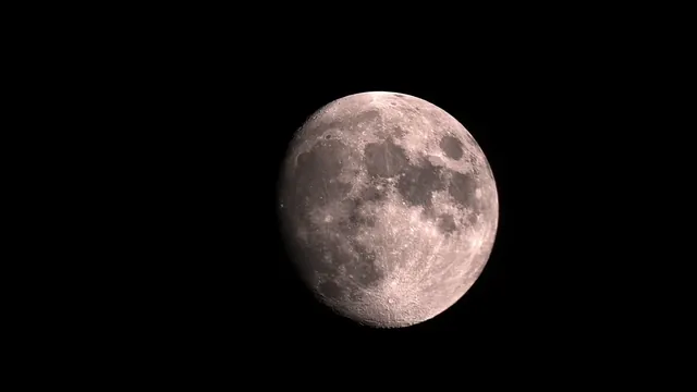 The Moon (Luna)